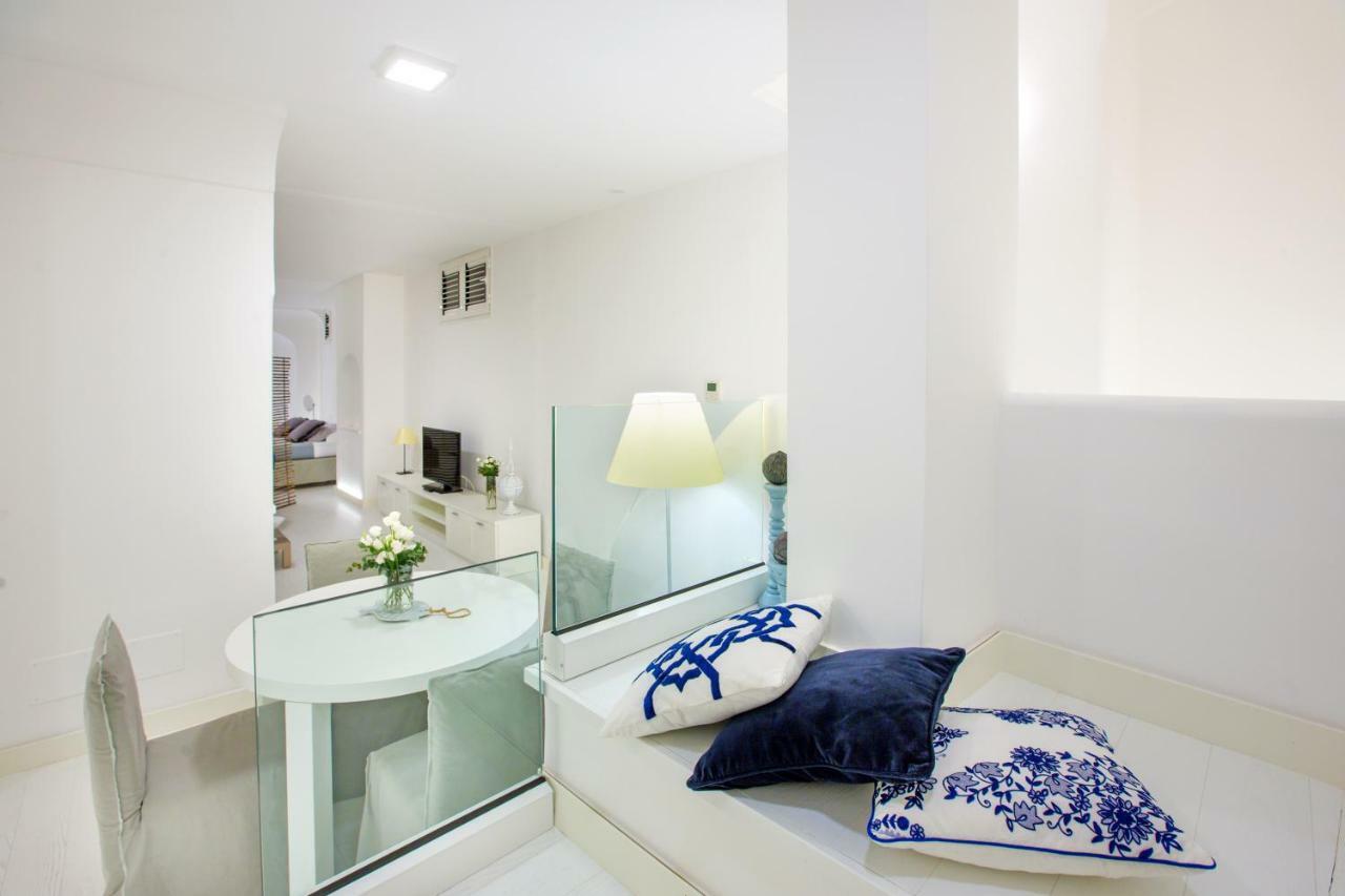 White Stylish Apartments Vico Equense Zewnętrze zdjęcie